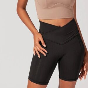 Pop flex Crisscross Hourglass® Biker Short - Black size XS NEW